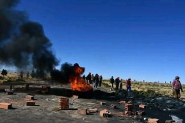 Straßenblockade im Landkreis Caracollo im Departamento Oruro