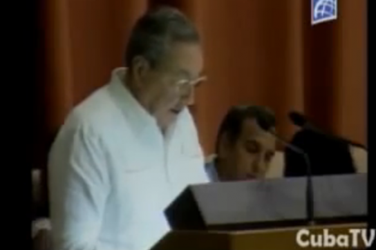 Raúl Castro bei seiner Rede