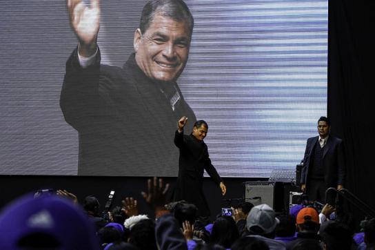 Rafael Correa sagt Ecuador erst einmal "Hasta luego"