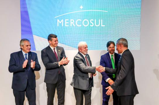 Regierungschefs beim Mercosur-Gipfel in Brasilien 2023