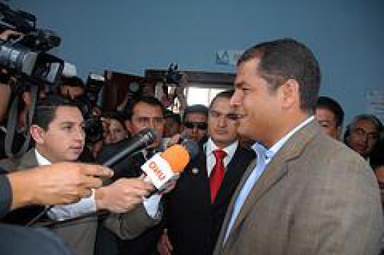 Glückwünsche für Rafael Correa