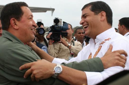 Freuen sich über Kooperation: Chávez und Correa Unabhängiger von USA